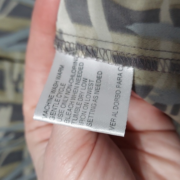 Le Caviar blouse size large (InvW121) - Picture 3 of 5